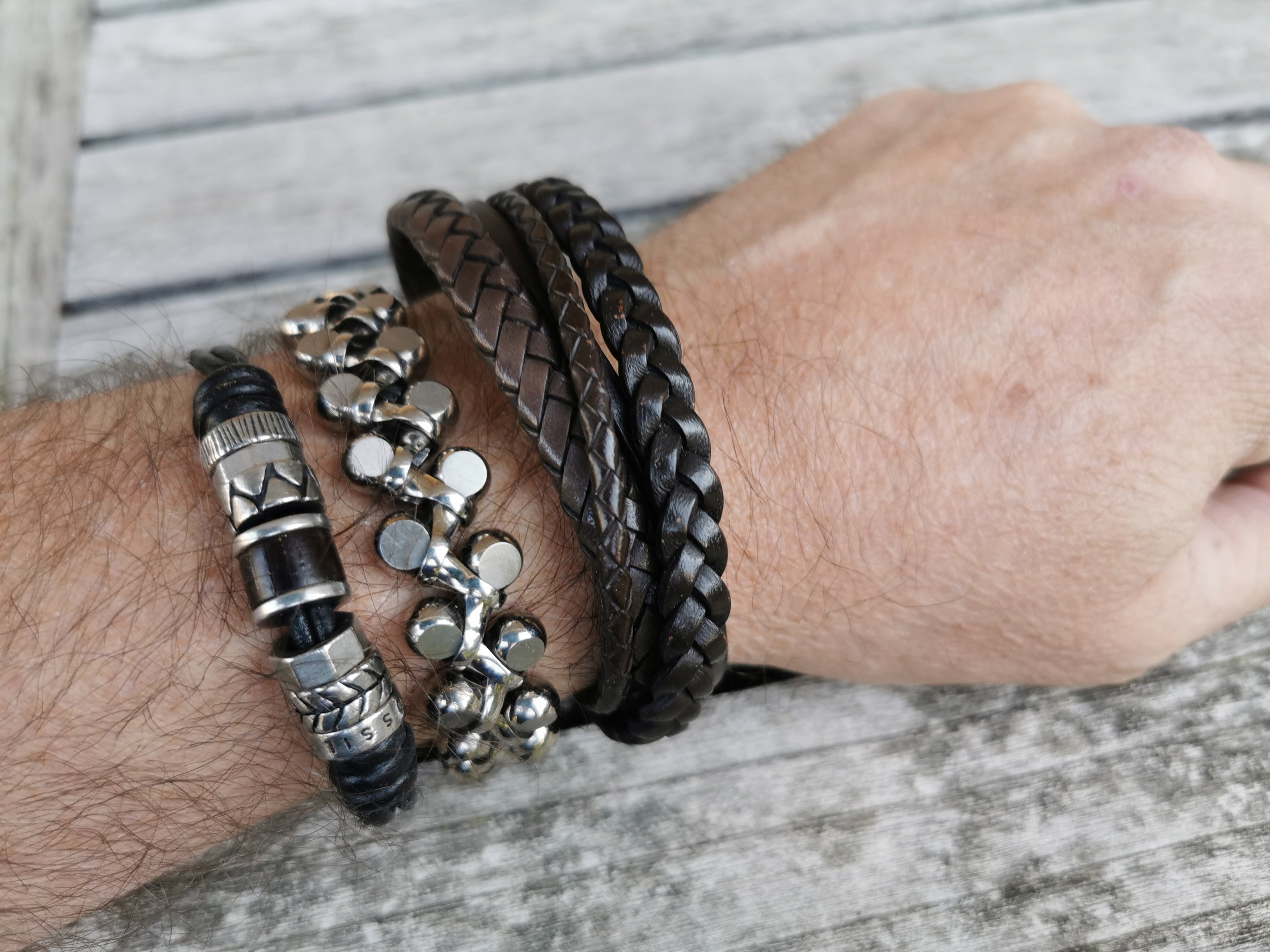 Titanium curb link bracelet